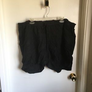 Old Navy linen shorts